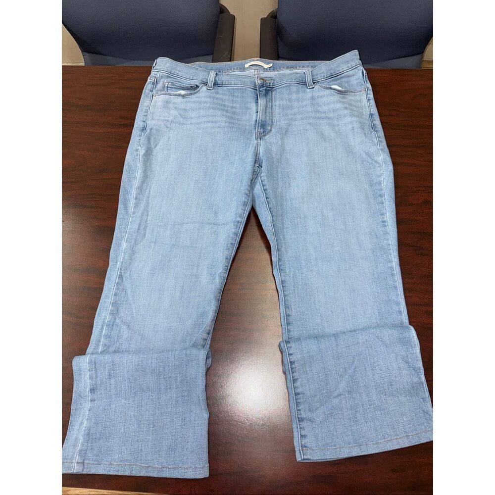 Levi’s Classic Bootcut 20W- Hemmed